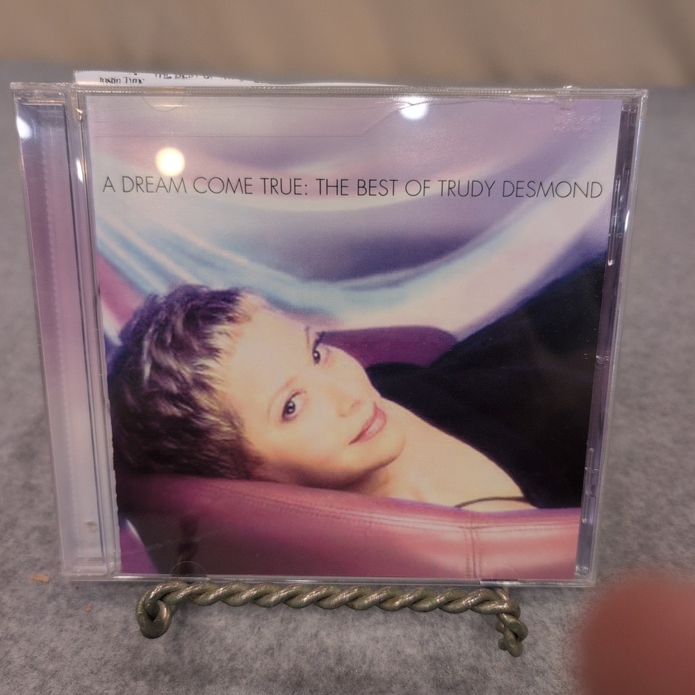 Trudy Desmond A Dream Come True The Best Of Trudy Desmond CD Jazz 2005 260427 - Picture 1 of 2
